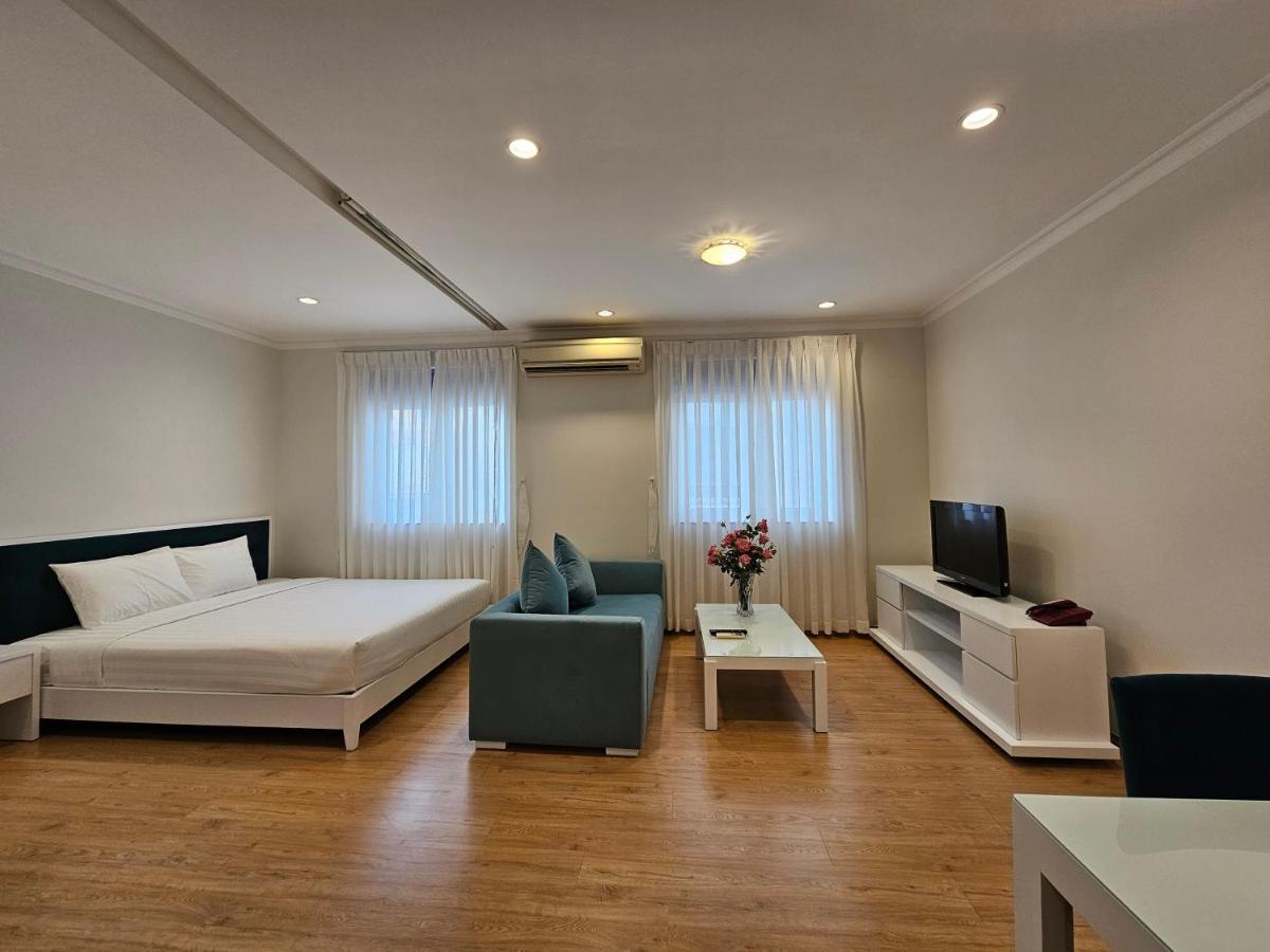 Song Hung 1 Luxury & 3*